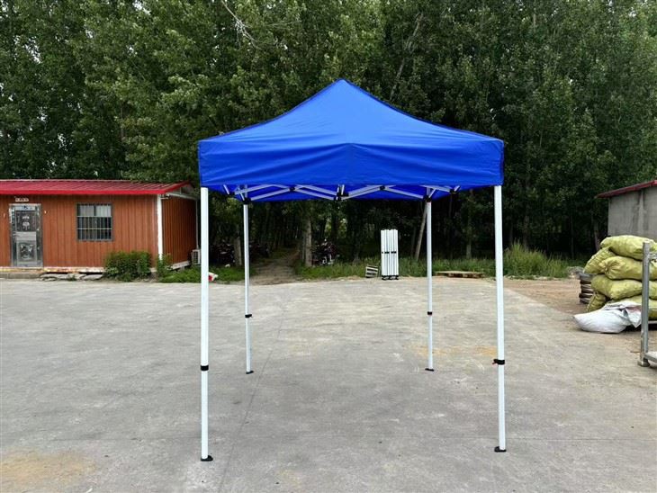 2X2 FOLDING TENT